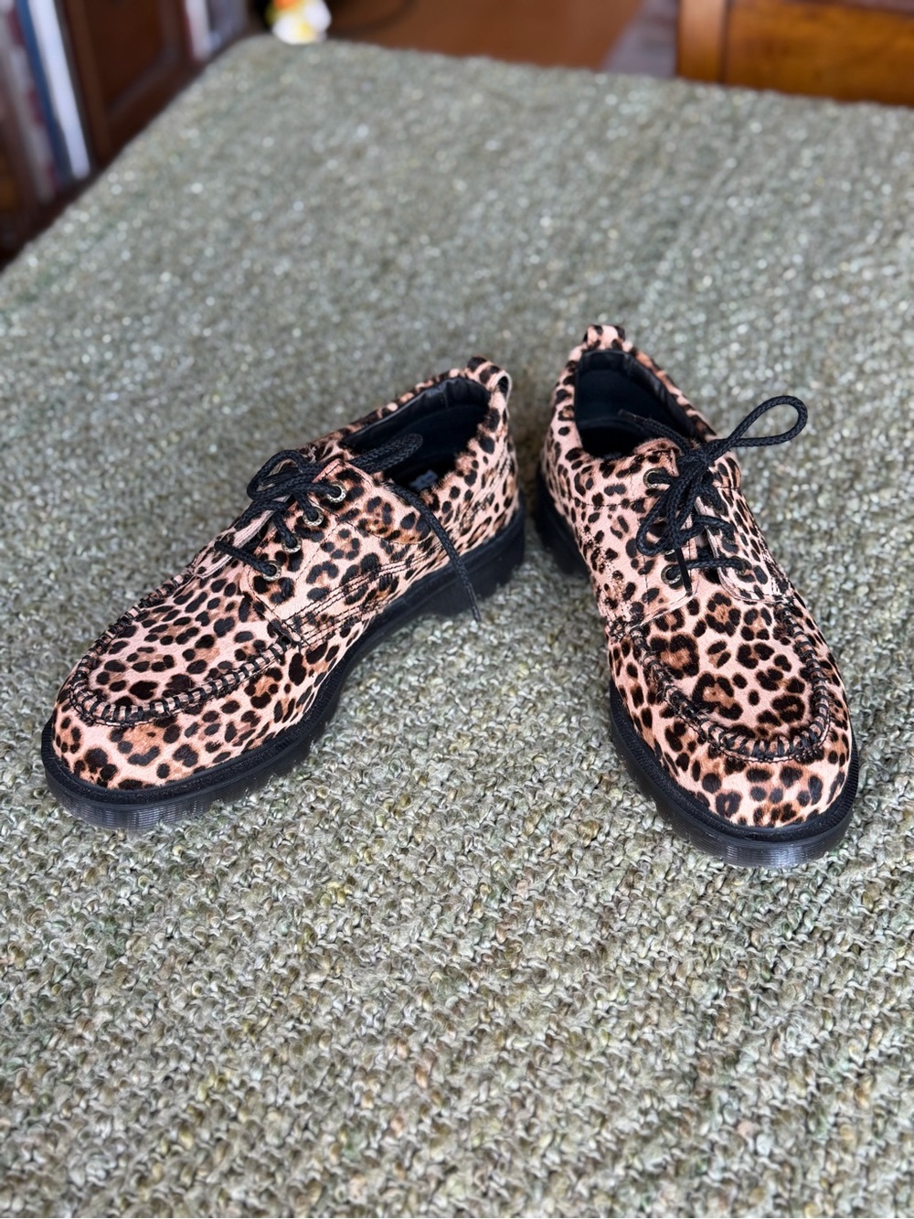 Dr. Martens Lowell Archive Leopard Hair-On Moc Toe Shoes, Men’s 11 - Picture 2 of 3